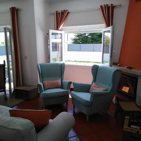 Сasa de vacaciones Family Pool &